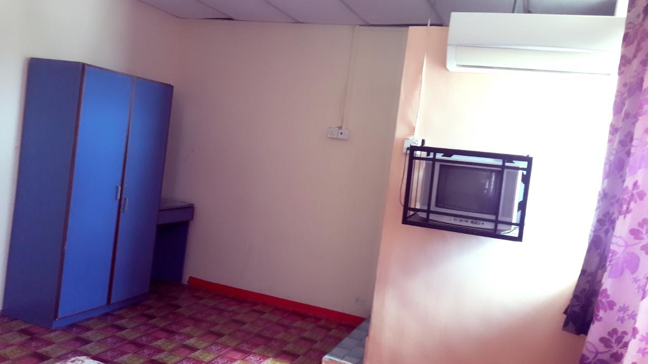 Hotel Makmur Kuantan Kültér fotó